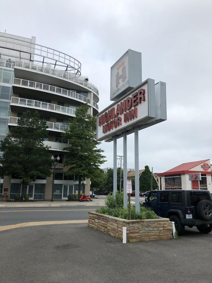 Highlander Motor Inn Арлингтон Экстерьер фото